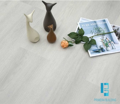 comprar Grey Wooden Lvt Pvc Floor ligero teja el sistema del tecleo fabricación en línea