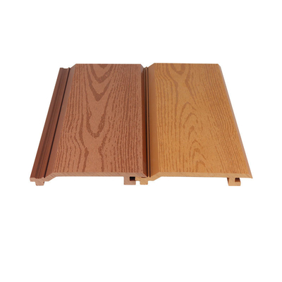 Panel de revestimiento compuesto de plástico de madera resistente al agua 145x20.5mm Panel de pared exterior de WPC marrón para jardín