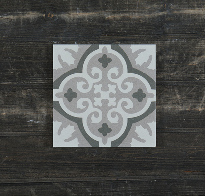 Azulejo rústico cerámico gris de 20x20cm para suelo interior