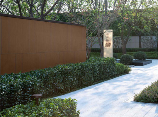 Superficie de madera resistente a los arañazos acabado mate 60x120cm marrón oscuro Pared exterior de cortina azulejos de porcelana para patio