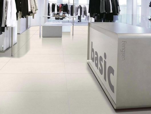 Tejas de porcelana de vidrio suave de color beige 1200x600 mm y tejas decorativas para el piso interior para el comedor y la sala de estar