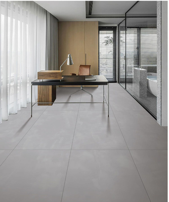 Tejas de porcelana de piso gris claro para la cara del bebé para el salón 24