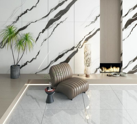 Los azulejos de porcelana de cristal pulido no resbaladizo y Carrara Blanco 900x1800x9mm para piso interior y azulejos de pared para decoración y oficina