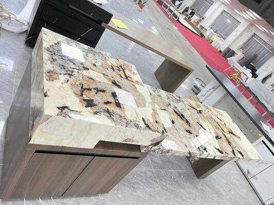 Elegante a prueba de humedad impresionante decorativo resistente al desgaste duradero ladrillo de fuego antideslizante color beige y verde lujoso de piedra de escritorio de mármol pulido placas de isla mesa para hotel y bar 2 estilos