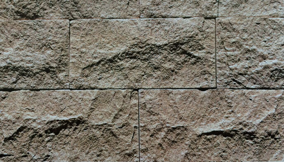 Cerca rústica Wall del ladrillo del SGS PRIMERA del cemento artificial de la piedra 0,03 absorciones